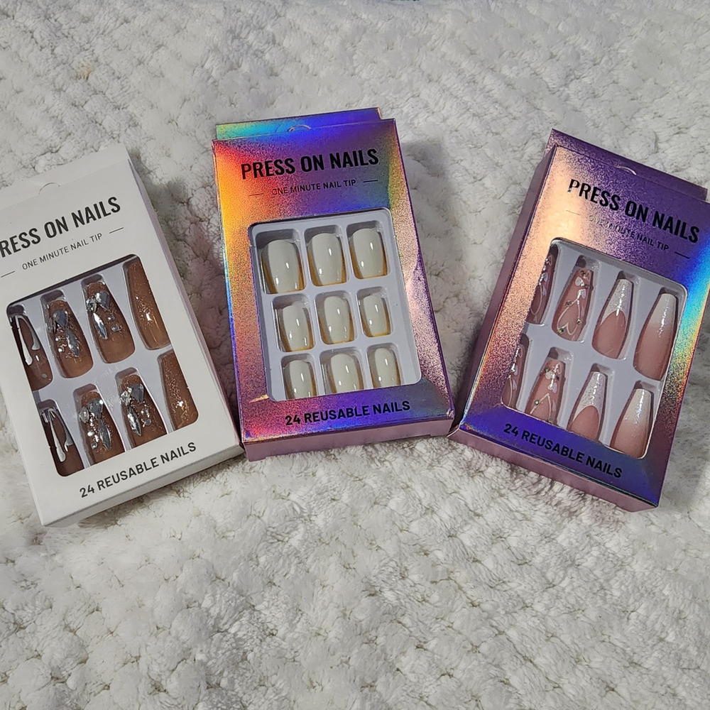 Press On Nails Set - Brown, White, Pink